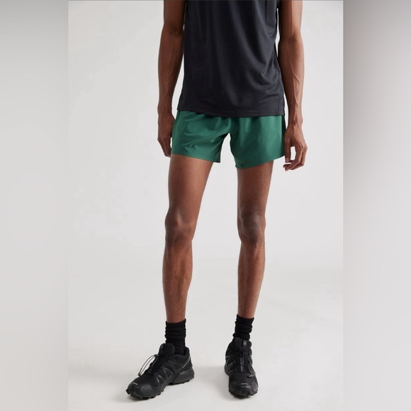 Janji M's 5" AFO Middle Short (Fir) - Picture 2 of 10